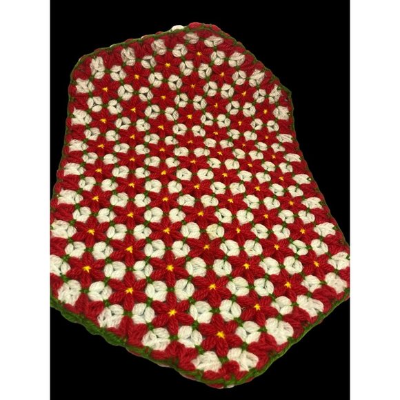 MCM Handmade 6 sided Polygon Christmas Placemats, Set of Four - Picture 1 of 4
